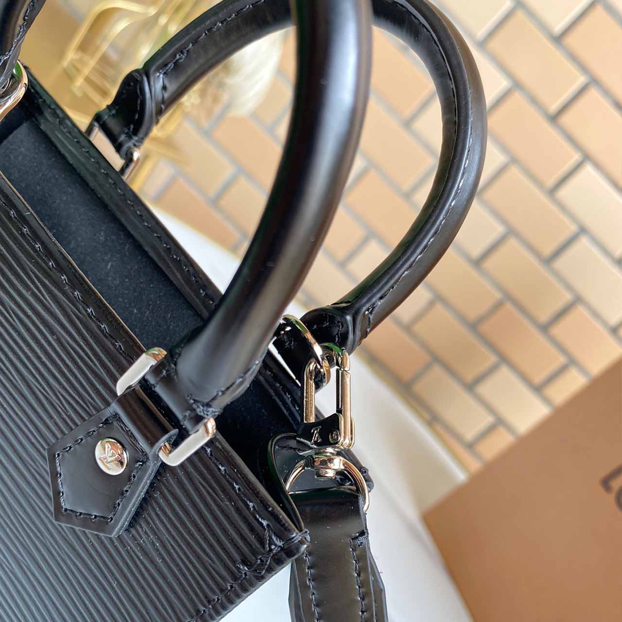 Replica Louis Vuitton Petit Sac Plat M69441 Black/White/Pink