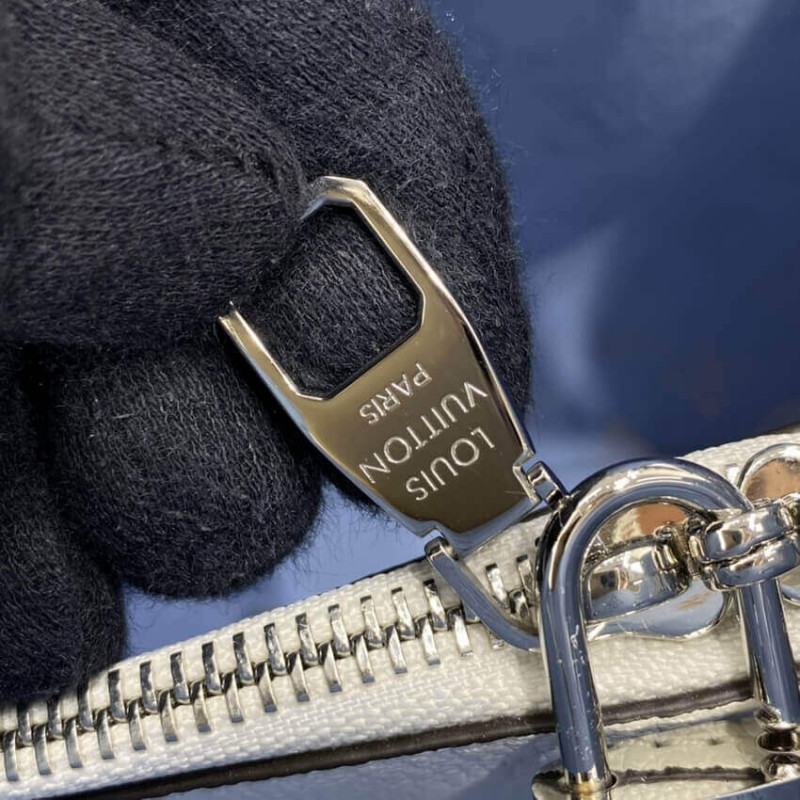 Replica Louis Vuitton Muria Bag Gradient Blue Mahina Leather M57853