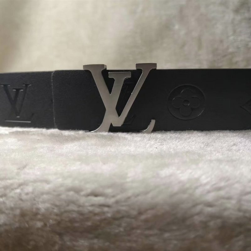 Replica Louis Vuitton Belt L55-70 38Mm Silver