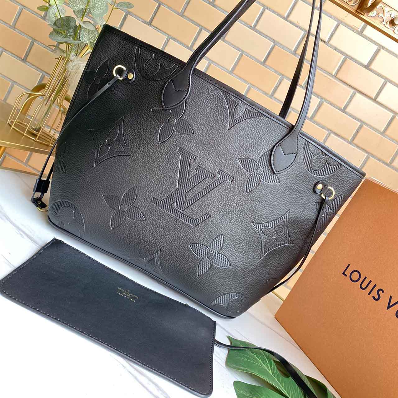 Replica Louis Vuitton Neverfull Mm Monogram Empreinte Leather M45685 Black/Beige/Blue