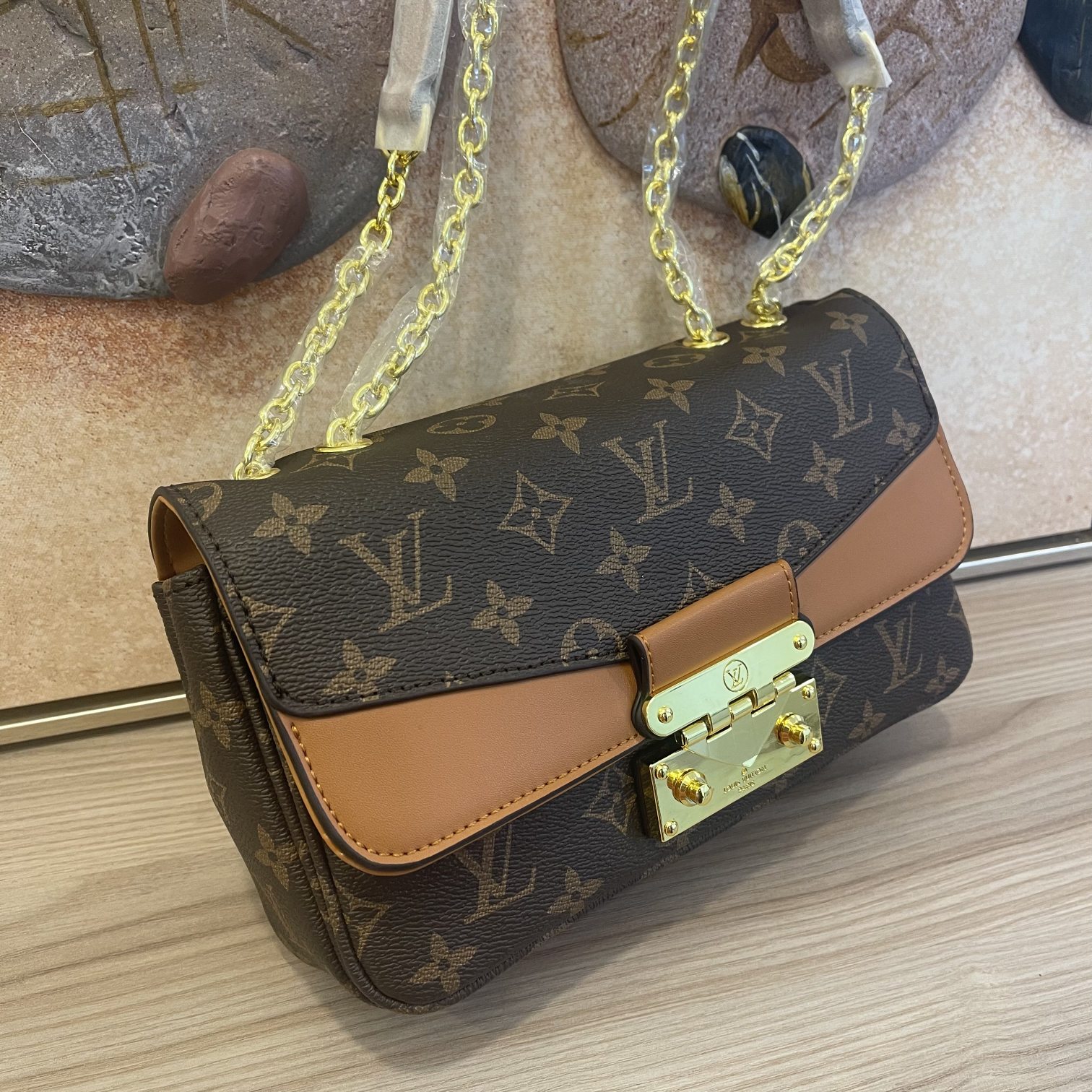 Replica Louis Vuitton Marceau Chain Handbag- Black/Brown