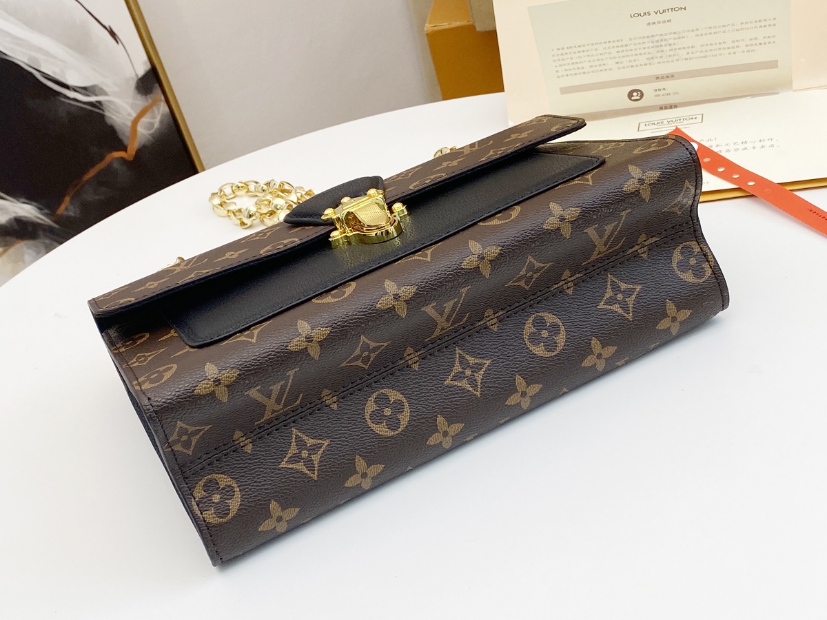 Replica Louis Vuitton Aaa-Victoire Chain Bag M41731