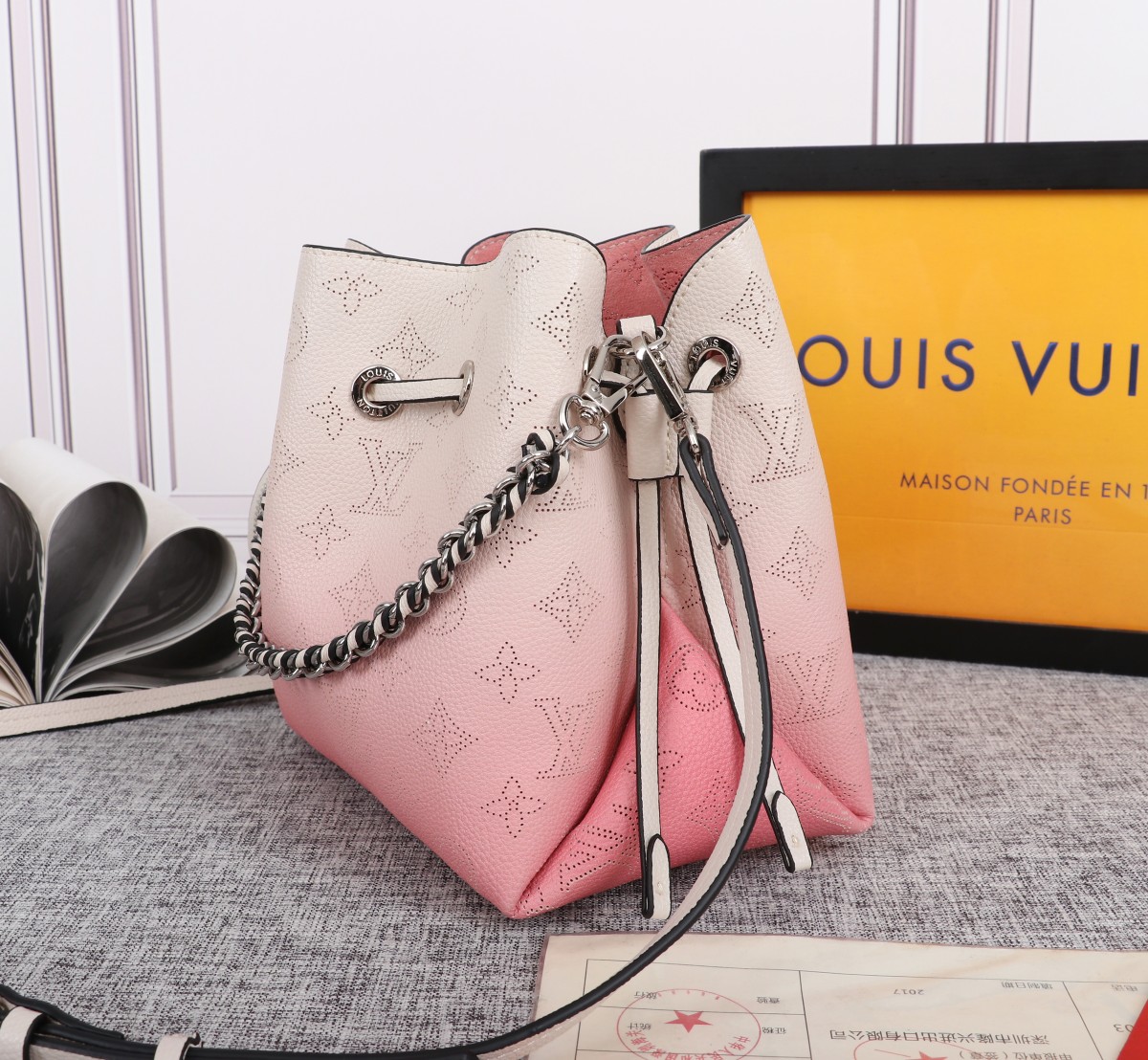 Replica Louis Vuitton Adorable Bella Bucket Bag Pink/Blue