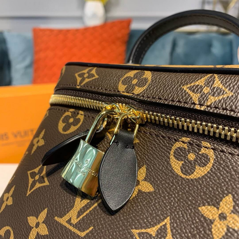 Replica Louis Vuitton Monogram Vanity Pm M45165