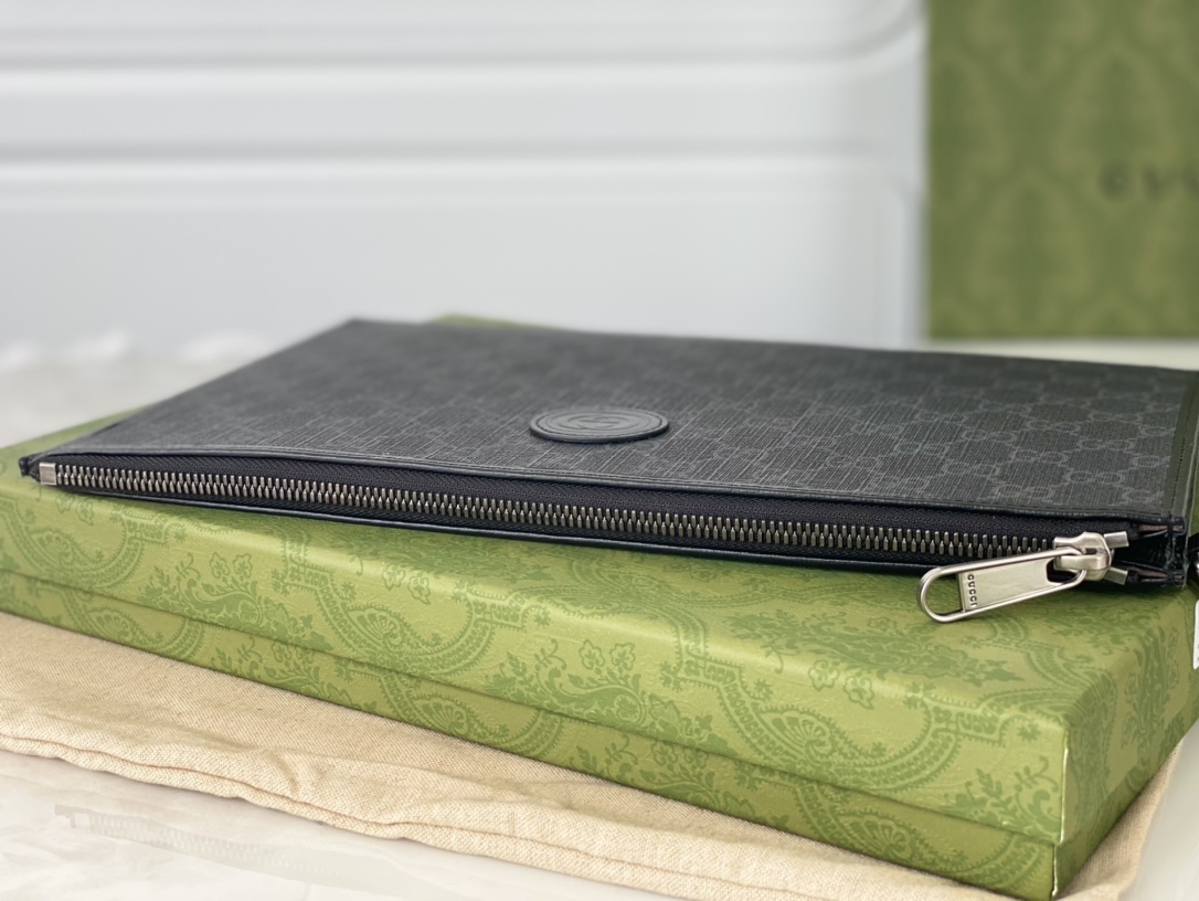 Replica Gucci Black Canvas Pouch