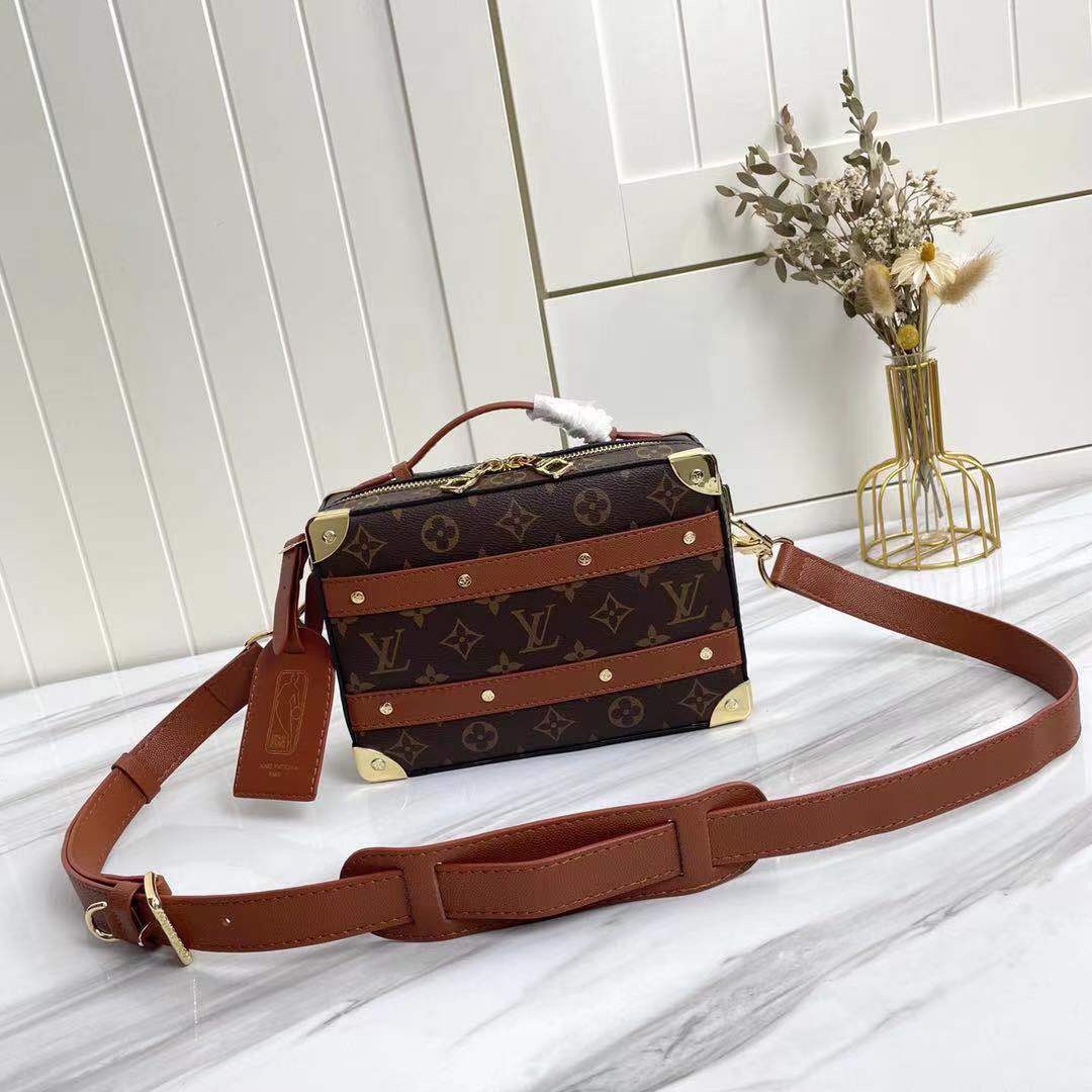 Replica Louis Vuitton Collaboration Handle Trunk