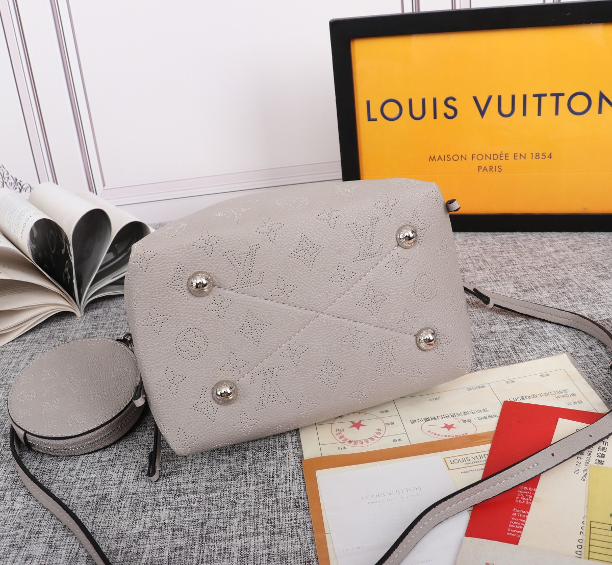Replica Louis Vuitton Bella Bucket Bag Black/Pink/Grey