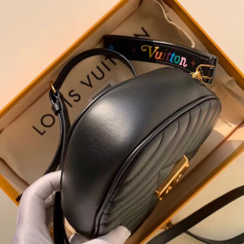 Replica Louis Vuitton Aaa-New Wave Heart Bag