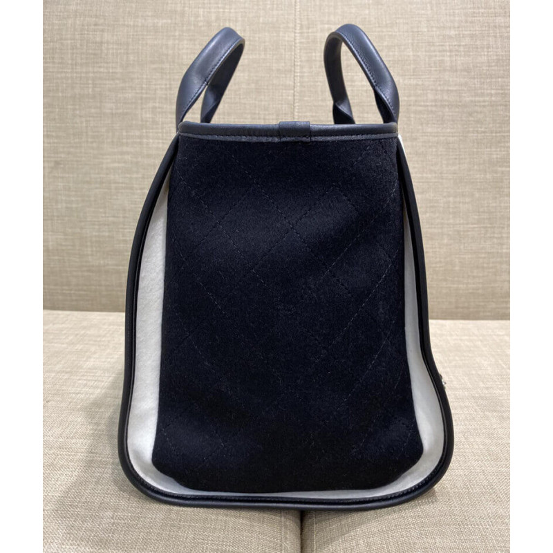 Replica Chanel Wool Felt Deauville Shopping Bag A60598 White/Black