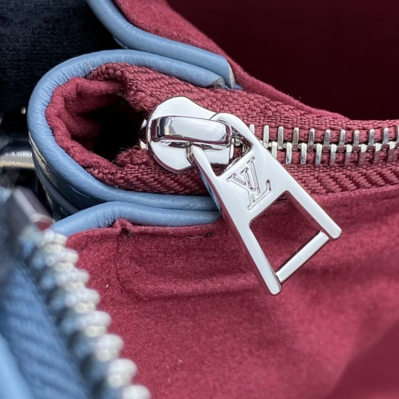 Replica Louis Vuitton Coussin Pm M58699 Bleu Glacier