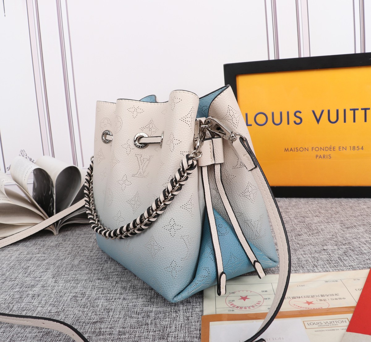 Replica Louis Vuitton Adorable Bella Bucket Bag Pink/Blue