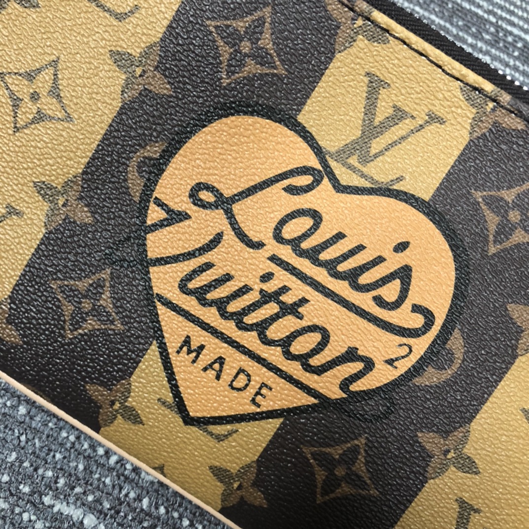 Replica Louis Vuitton 3In1 Pochette Trio Messenger M69443