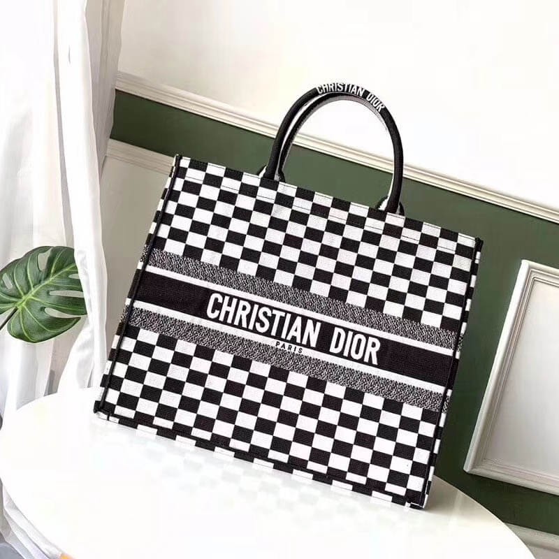 Replica Christian Dior Book Tote Black And White Bag M1286