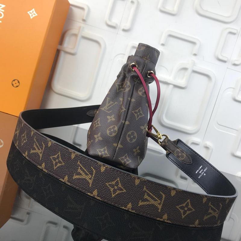Replica Louis Vuitton Aaa-Noe Pouch M43445