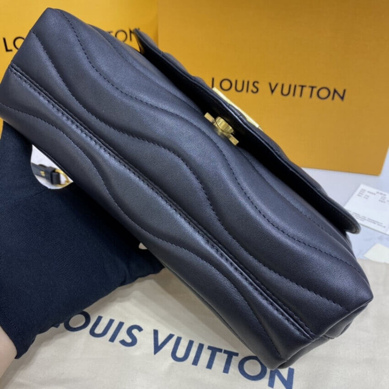 Replica Louis Vuitton New Wave Chain Bag M58552 Black