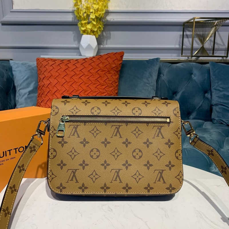 Replica Louis Vuitton Monogram Canvas Pochette Metis M41465