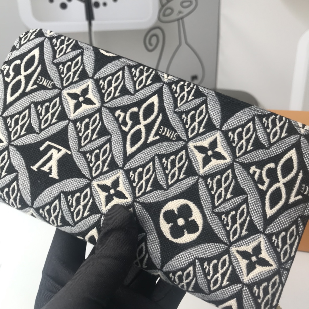 Replica Louis Vuitton Since 1854 Zippy Wallet M69994