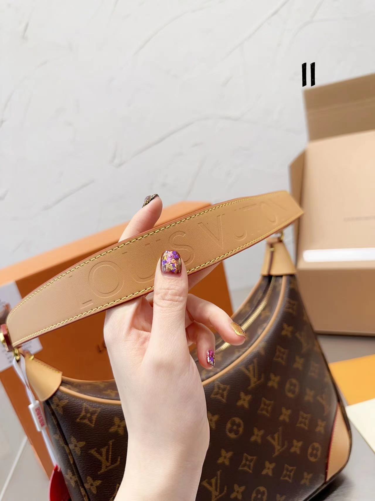 Replica Louis Vuitton Monogram Boulogne 30 Shoulder Bag M51265