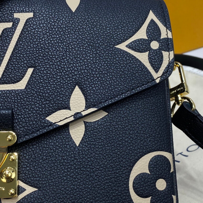 Replica Louis Vuitton Pochette Metis M45773