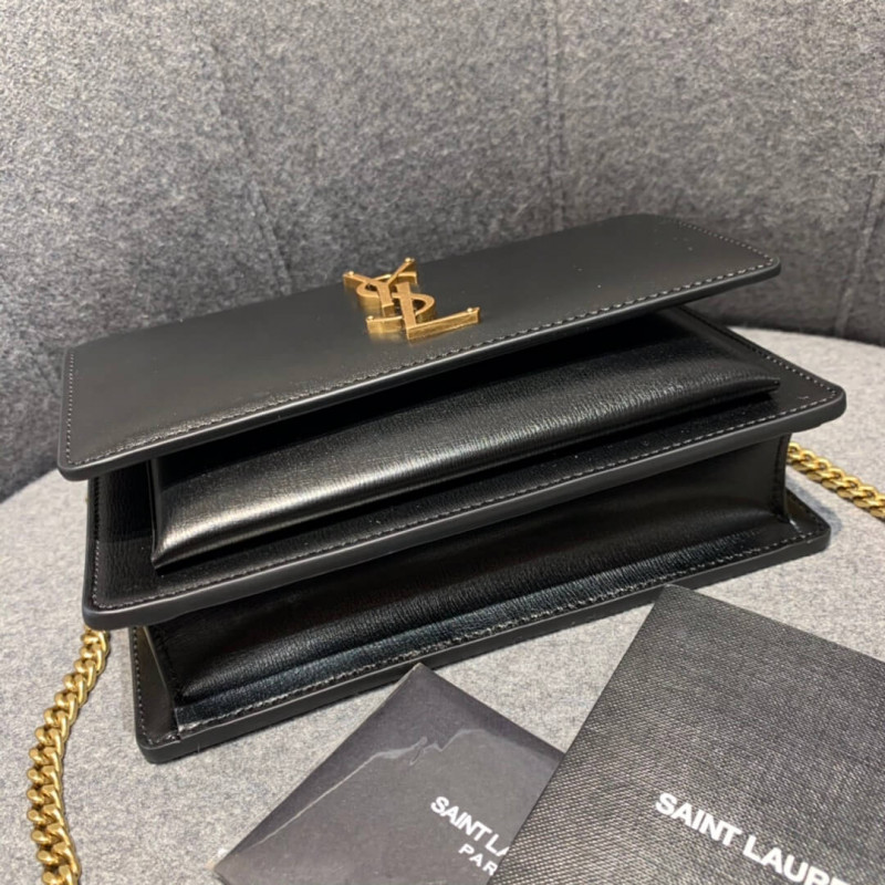 Replica Saint Laurent Sunset Chain Wallet In Smooth Leather 533026