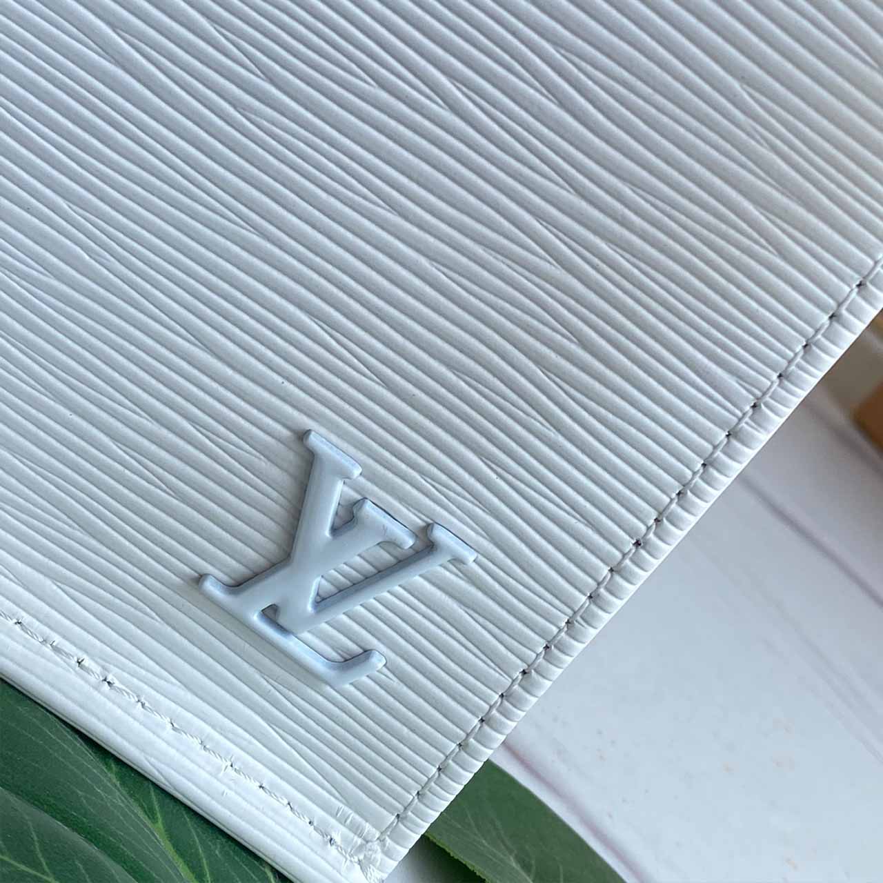 Replica Louis Vuitton Petit Sac Plat M69441 Black/White/Pink