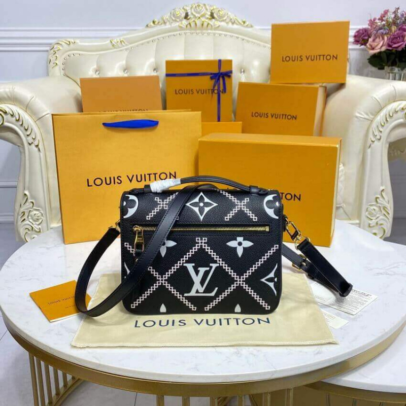 Replica Louis Vuitton Pochette Metis M46018 M46028