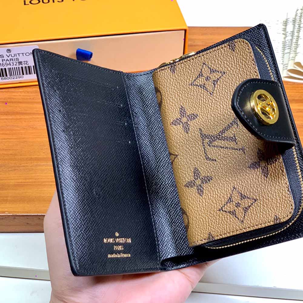 Replica Louis Vuitton Juliette Wallet M69432