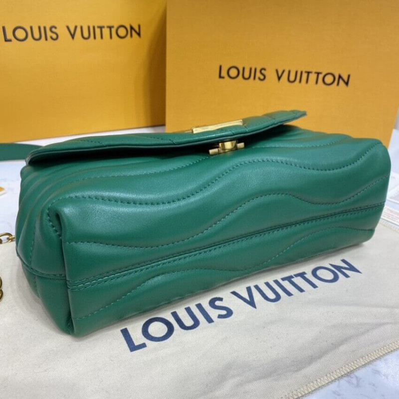 Replica Louis Vuitton New Wave Chain Bag M58664 Emerald Green