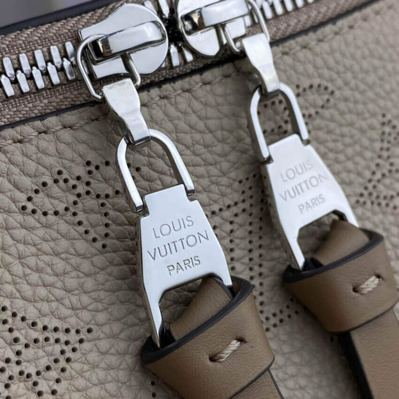 Replica Louis Vuitton Beaubourg Hobo Mm M56084