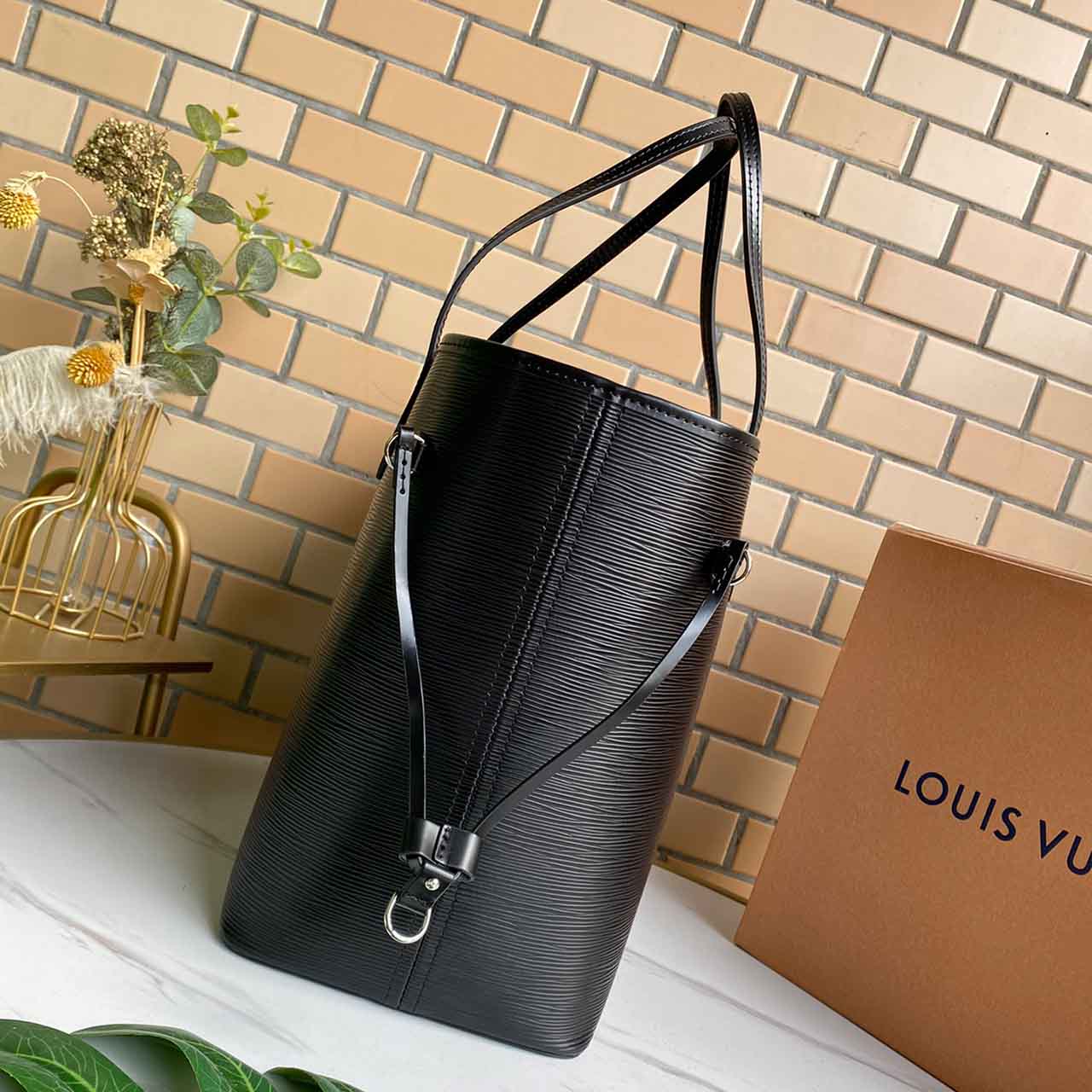 Replica Louis Vuitton Neverfull Mm Epi Leather M56947 Navy/Black/Red