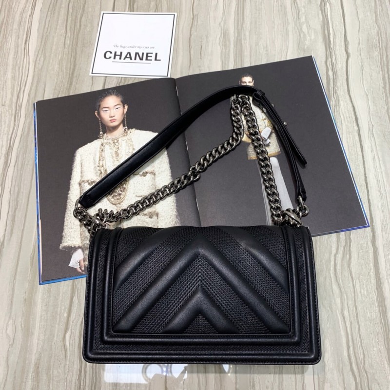 Replica Chanel Calfskin Boy Chanel Handbag A67086