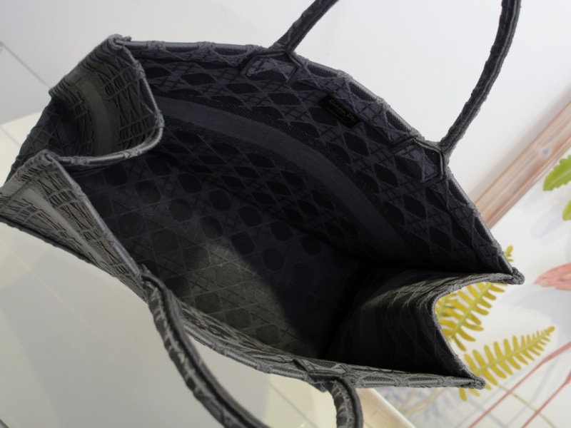 Replica Dior Aaa-Embroidery Book Tote 41.5×35