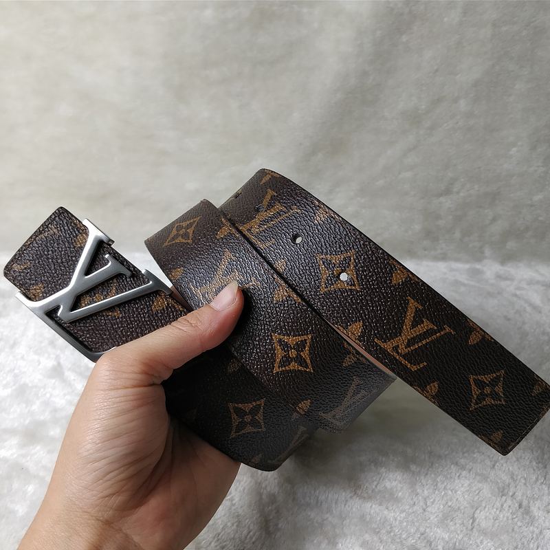 Replica Louis Vuitton Belt L77-70 38Mm Silver