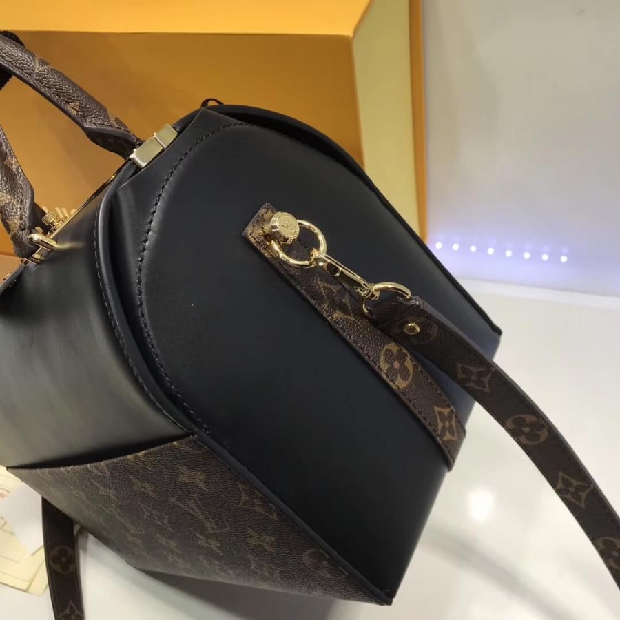 Replica Louis Vuitton Speedy Doctor 25 Handbag M51468