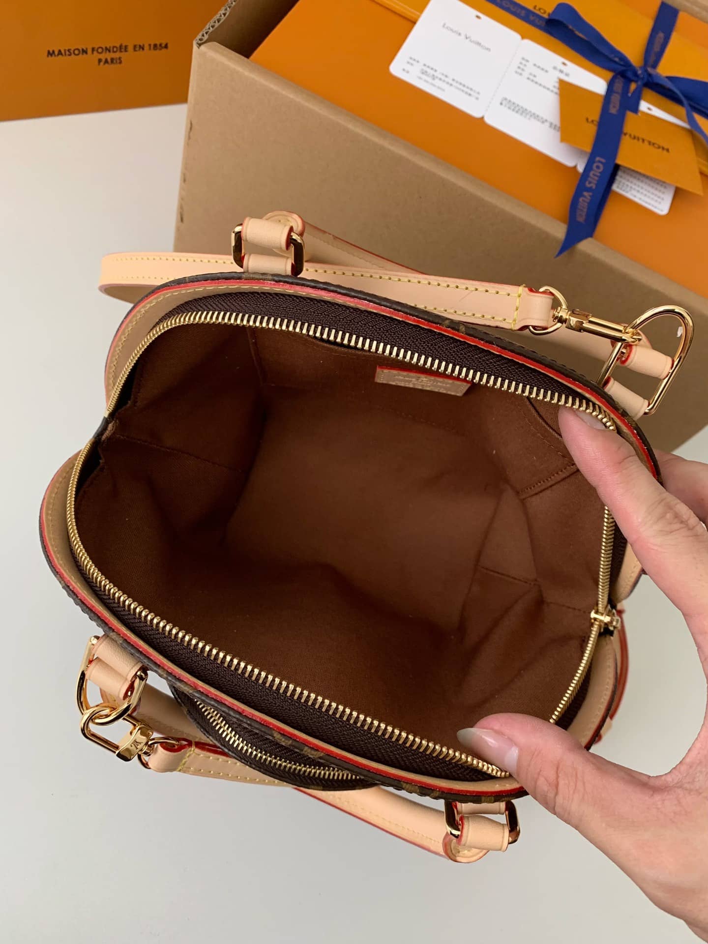 Replica Louis Vuitton Monogram Ellipse Pm Shoulder Bag M46196