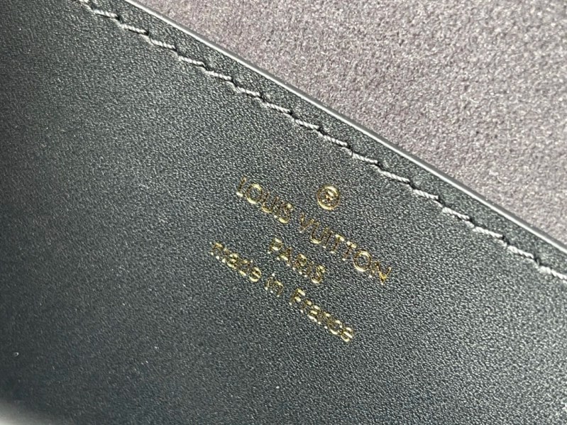 Replica Louis Vuitton Tilsitt Monogram Handbag M46548 Aaa