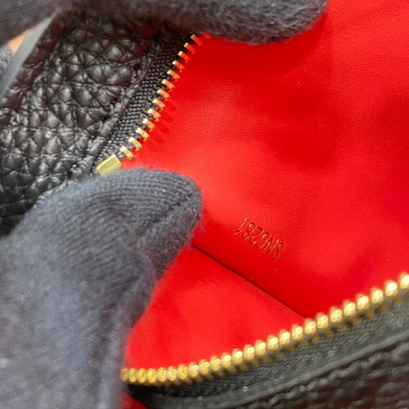 Replica Louis Vuitton Capucines Mm M59020 Noir/Rouge