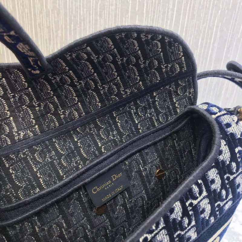 Replica Dior Oblique Embroidered Velvet Saddle Bag M0446C