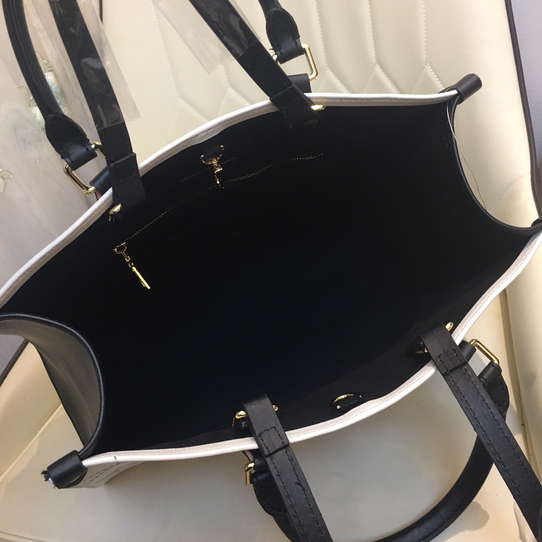 Replica Louis Vuitton Onthego Mm M44568