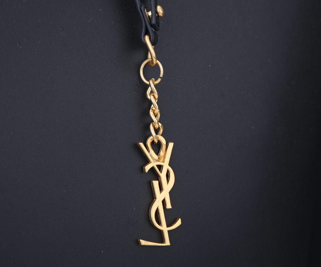 Replica Ysl Bold East/West Shopping Bag In Grained Leather