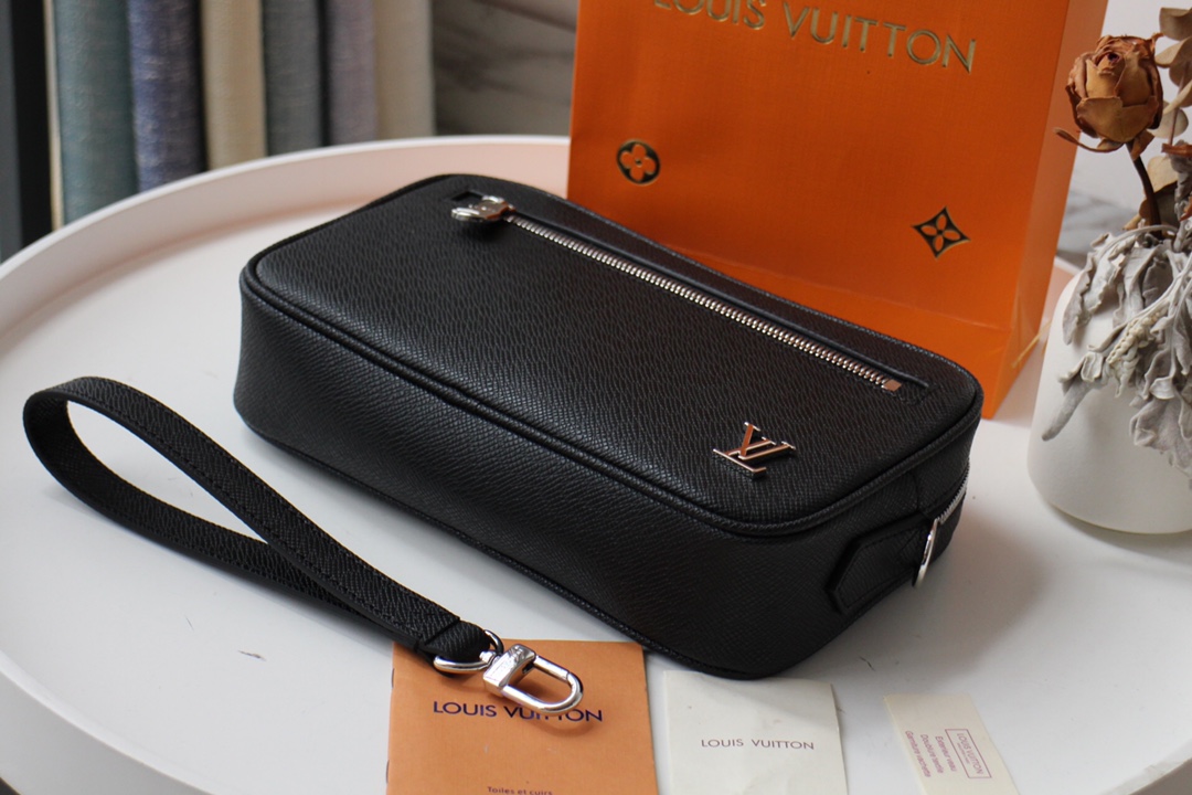 Replica Louis Vuitton Pochette Kasai M30441