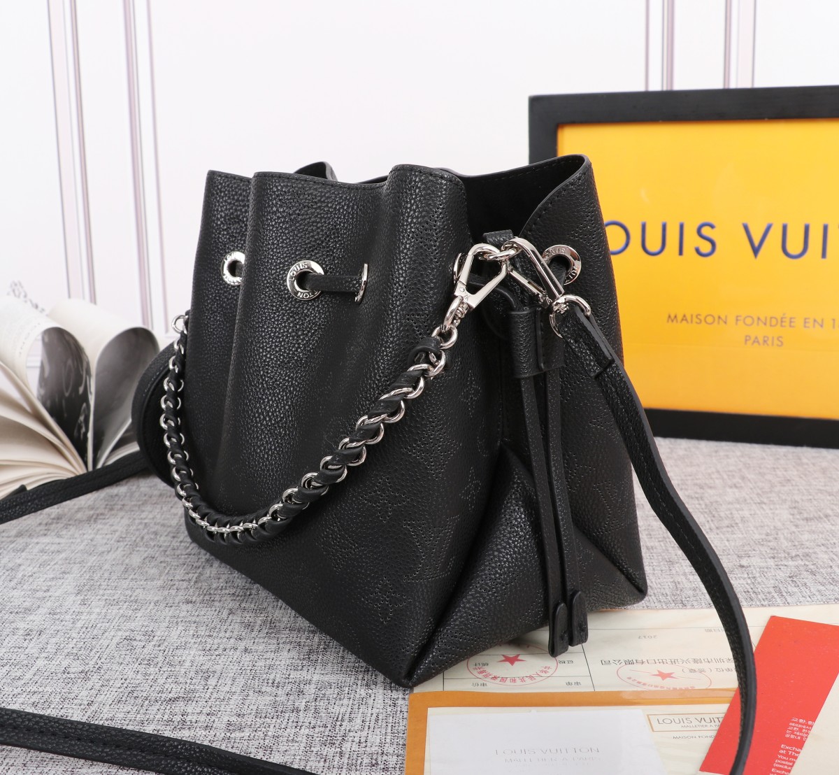 Replica Louis Vuitton Bella Bucket Bag Black/Pink/Grey