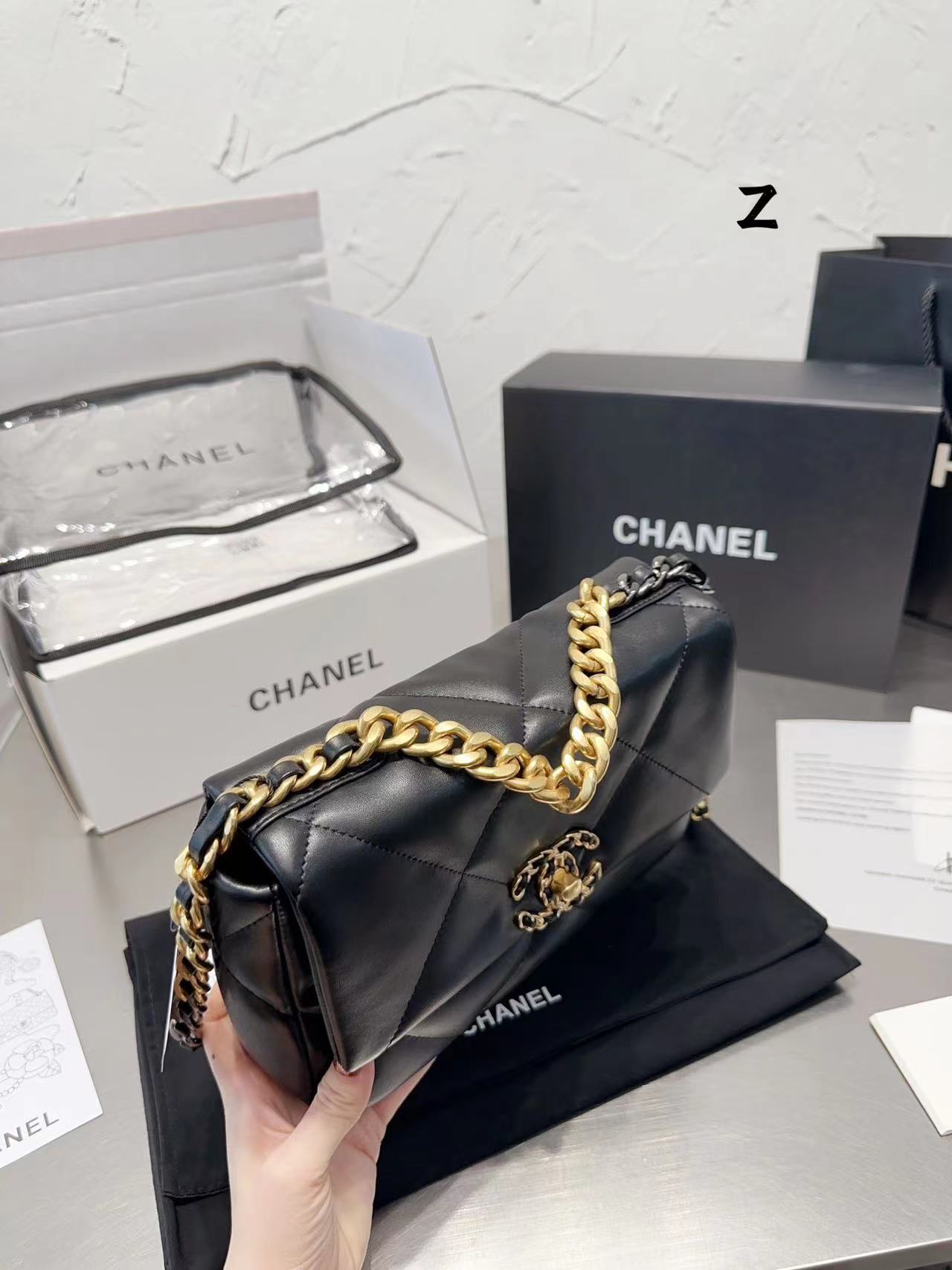 Replica Chanel 19 Hand 2Way Chain Shoulder Bag As1160 Lamb Leather Black Used Women