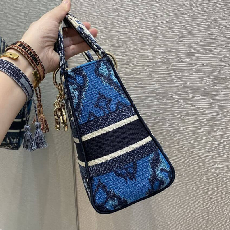 Replica Dior Medium Lady D-Lite Bag Blue Dior Palms Embroidery M0565