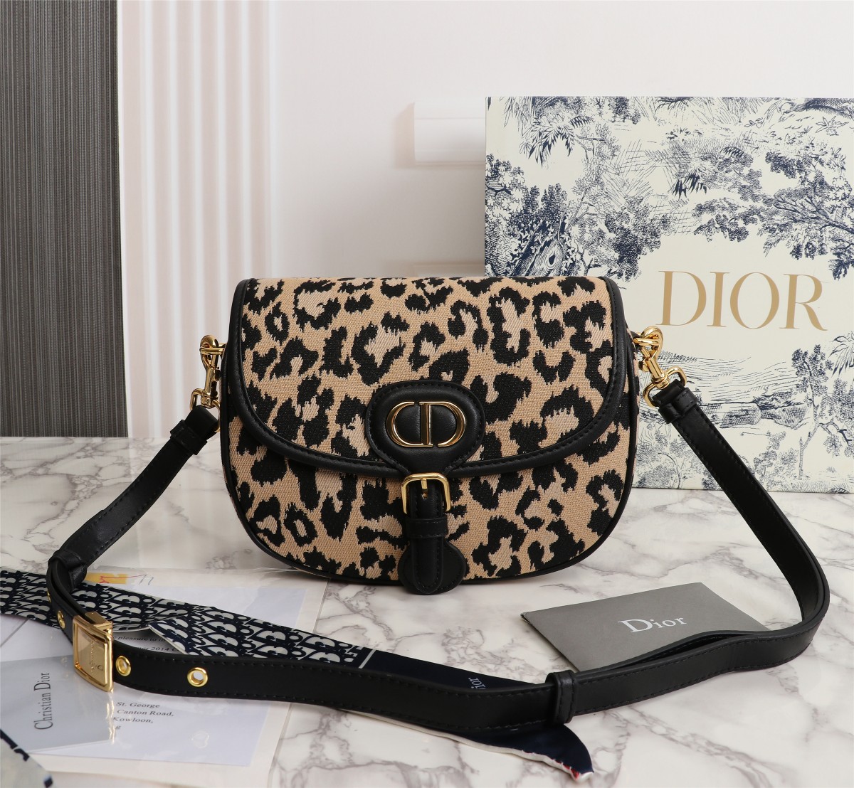 Replica Dior Leopard Medium Bobby Bag 22Cm
