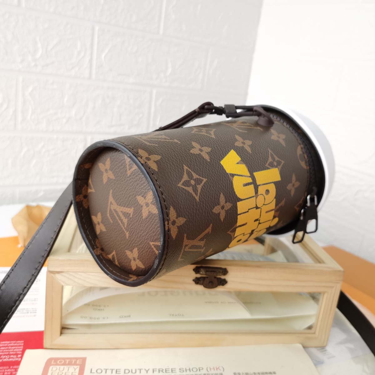 Replica Louis Vuitton Coffee Cup Pouch