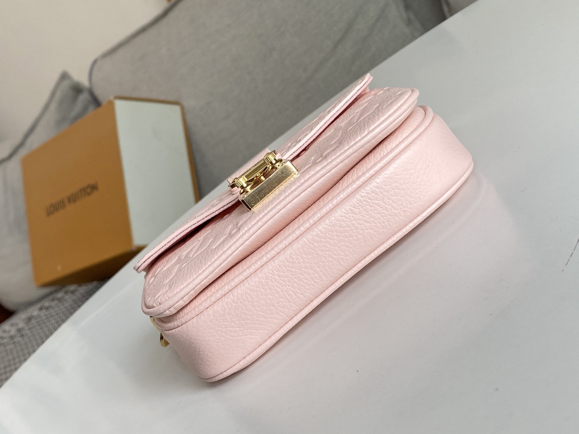 Replica Louis Vuitton Pochette Micro Metis Bag
