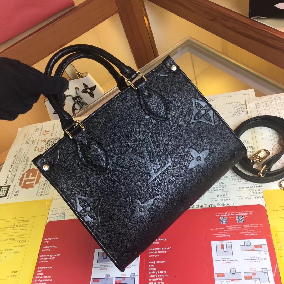 Replica Louis Vuitton Onthego Pm M45659 Black/White/Beige