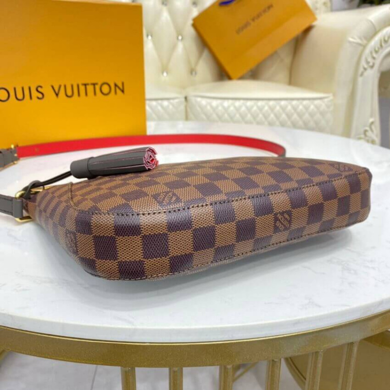 Replica Louis Vuitton Damier Ebene South Bank Besace N42230
