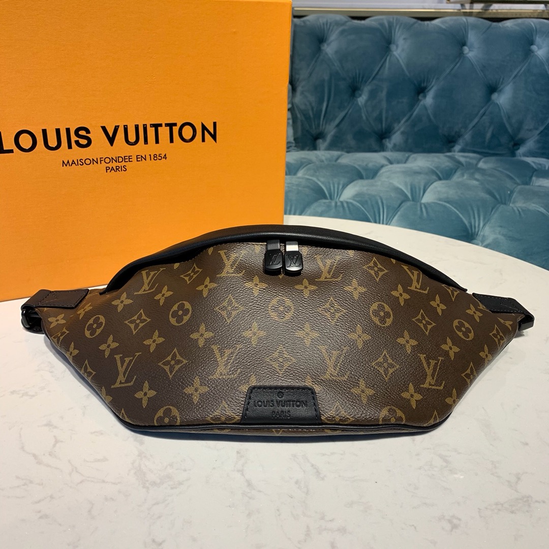 Replica Louis Vuitton Discovery Bumbag M44336